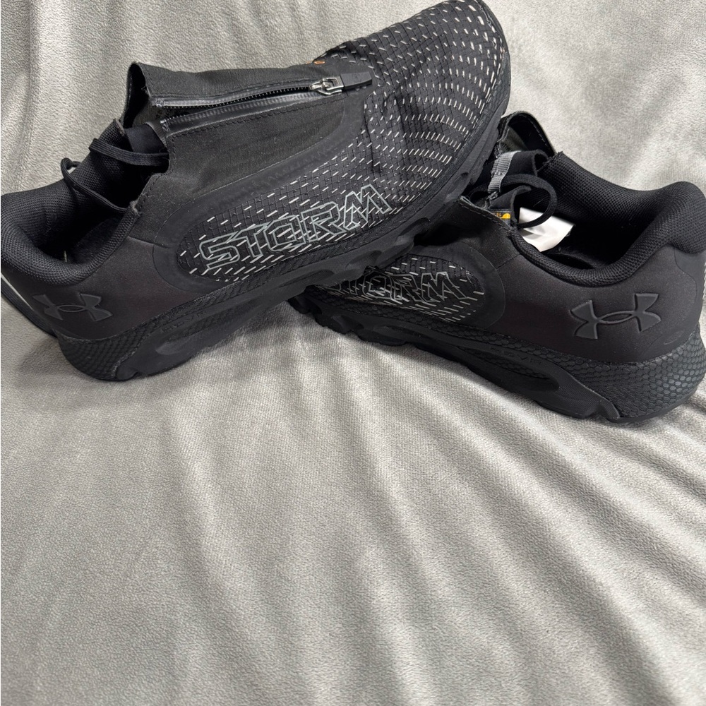 Under Armour Women’s Black HOVR Infinity Storm Athletic Shoes